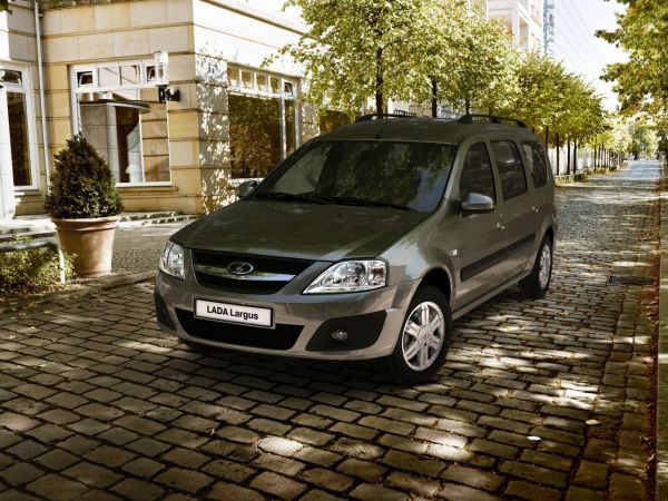 LADA Largus получит новый цвет «Магма»