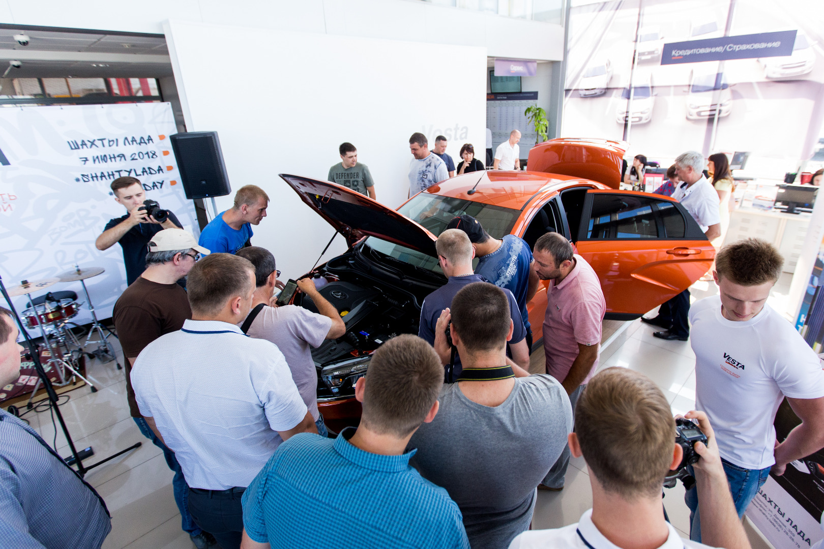 Старт продаж и презентация новой LADA Vesta Cross